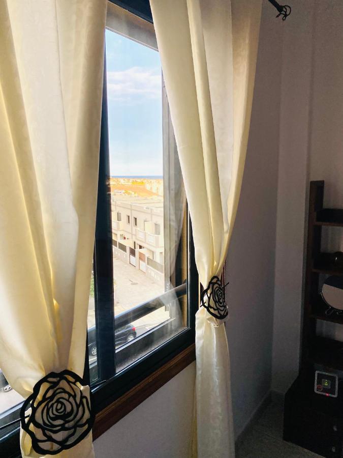 Medano Sweet Home 2 Bedrooms With Wi-Fi, Pool, Beach El Médano Eksteriør bilde