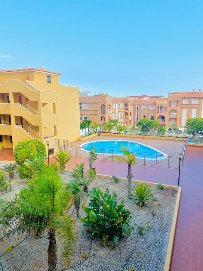 Medano Sweet Home 2 Bedrooms With Wi-Fi, Pool, Beach El Médano Eksteriør bilde